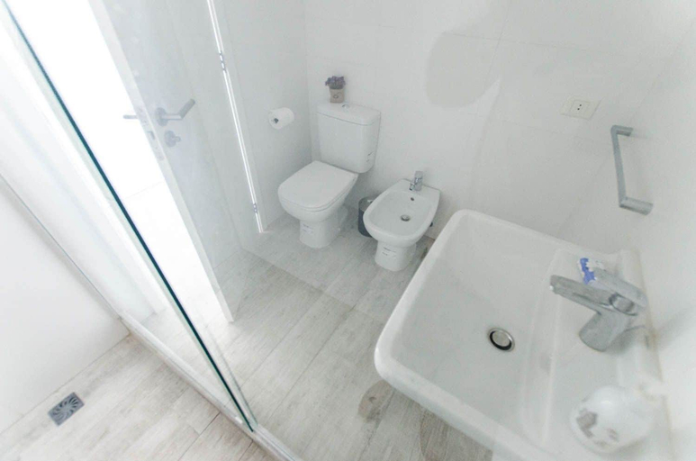 Bathroom 4, Bright Stylish in Barrio Jara, Asunción