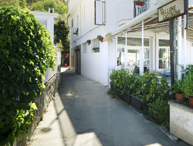 Exterior & Views, Santuzza Hotel Taormina, Messina