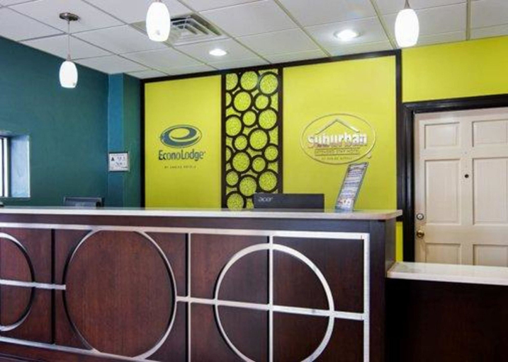 Others 4, Econo Lodge, Johnston