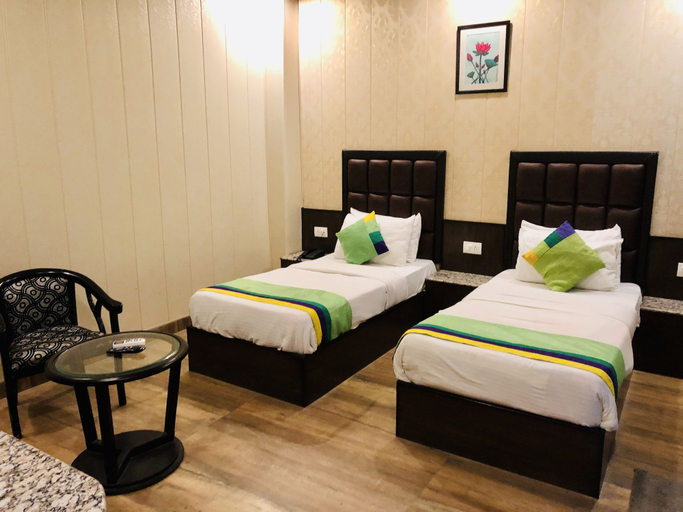 Bedroom 4, Hotel SK International, Garhwal