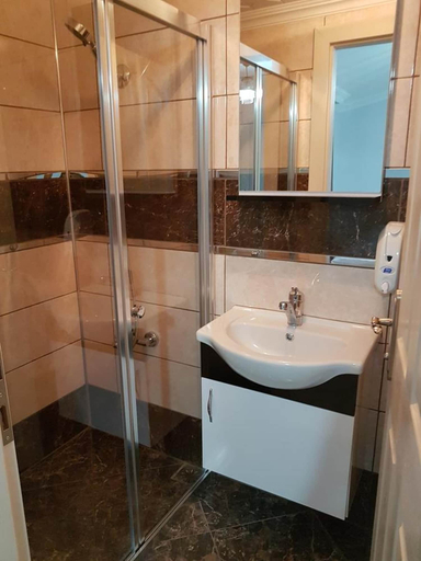 Bathroom 5, Karadeniz Pansiyon, Amasra