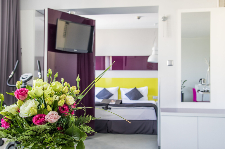 Bedroom 4, B&B HOTEL Piotrków Trybunalski, Piotrków Trybunalski