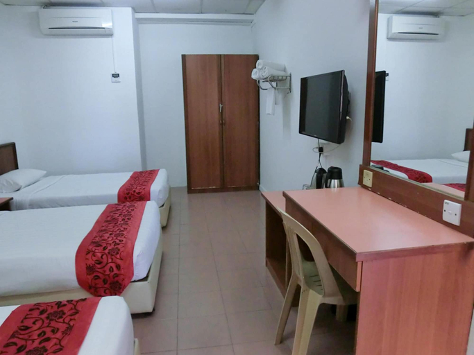 Bedroom 4, KT Beach Resort, Kuala Terengganu
