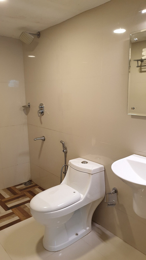 Bathroom 3, Bella Vista Resort, Idukki