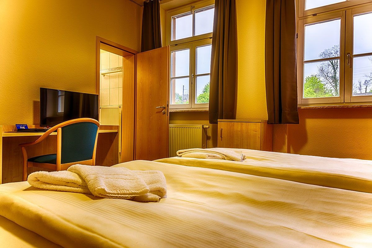 Bedroom 4, InHotel Mainfranken, Kitzingen