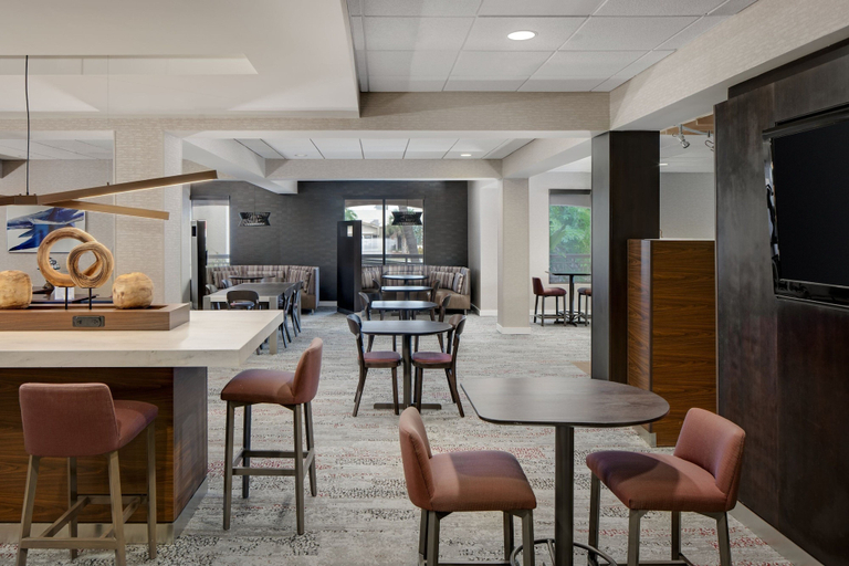 Food & Drinks 5, Courtyard by Marriott Key West Waterfront, Monroe
