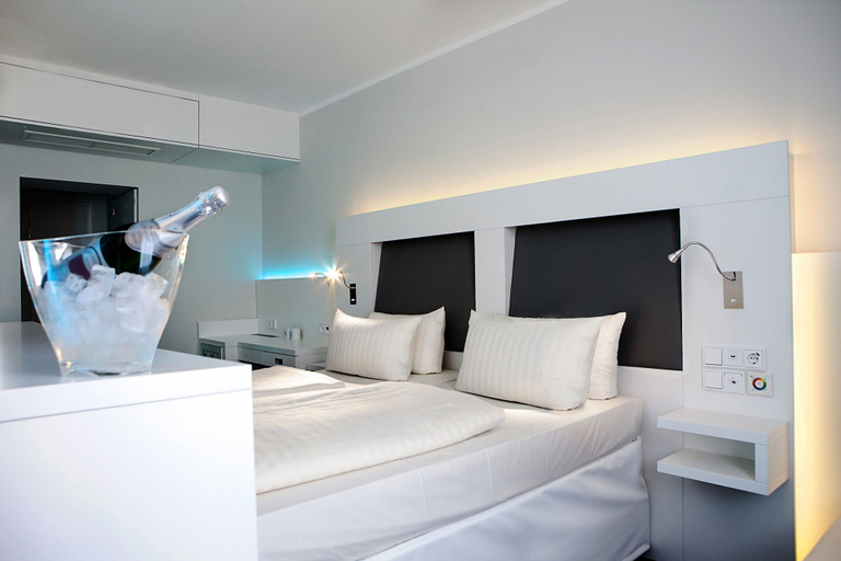 Bedroom 2, Grand Hotel Downtown, Frankfurt am Main