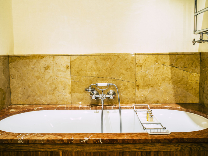 Bathroom 5, Abadia Retuerta Ledomaine, Valladolid