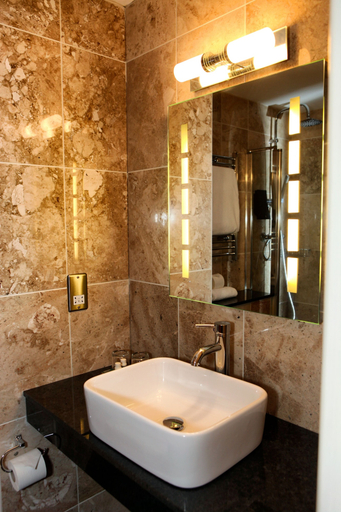 Bathroom 4, Collection Hotel Birmingham, Birmingham