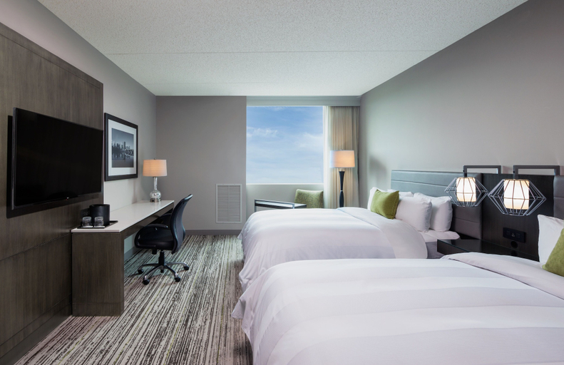 Bedroom 4, Marriott Cincinnati Northeast, Warren