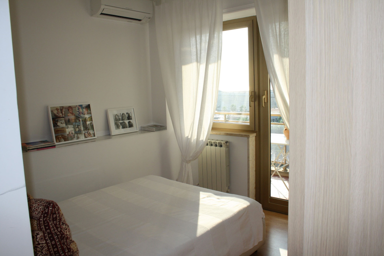 Bedroom 3, La Casa sul Mare, Rome