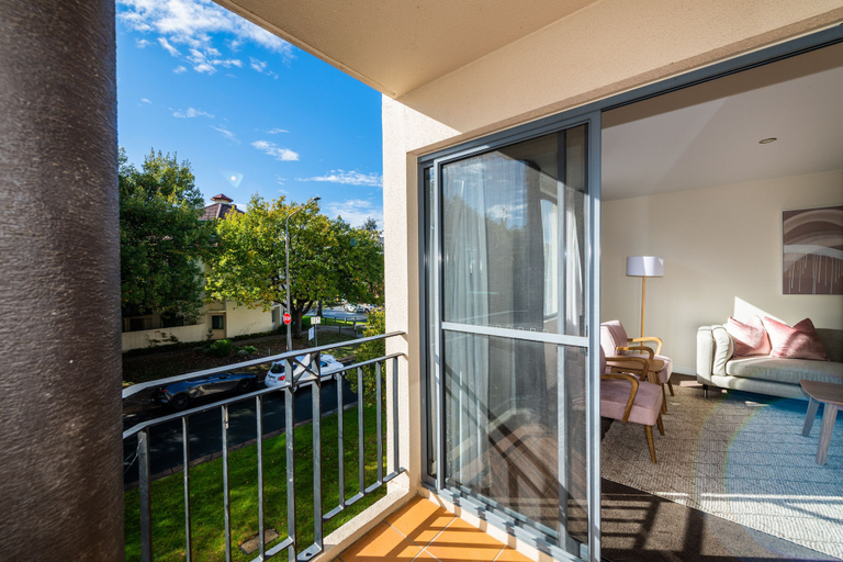 Others 4, Accommodate Canberra - Griffin, Canberra