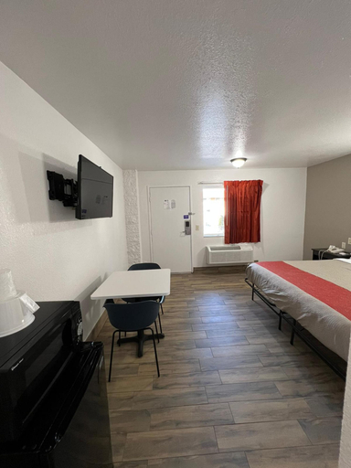 Bedroom 3, Motel 6 Orange, CA - Anaheim, Orange