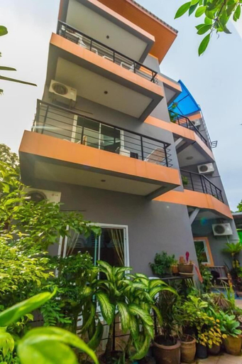 Exterior & Views 2, Baan Yuyen Karon Guesthouse, Pulau Phuket