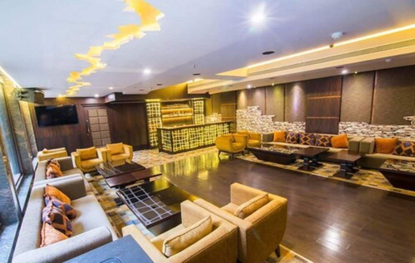 Food & Drinks 5, Hotel Centre Point, Nagpur