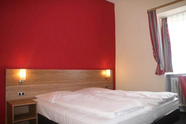 Bedroom 3, Hotel Café Lieb, Bamberg