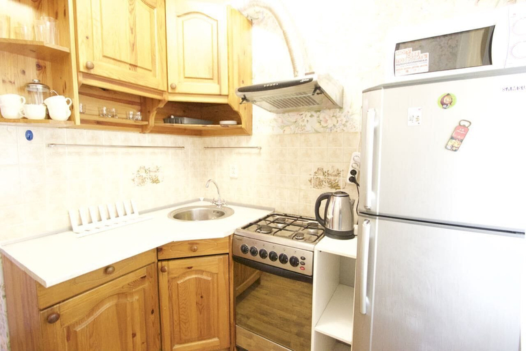 Others 5, Apartment on Bolshoy Kondratievskii, Northern