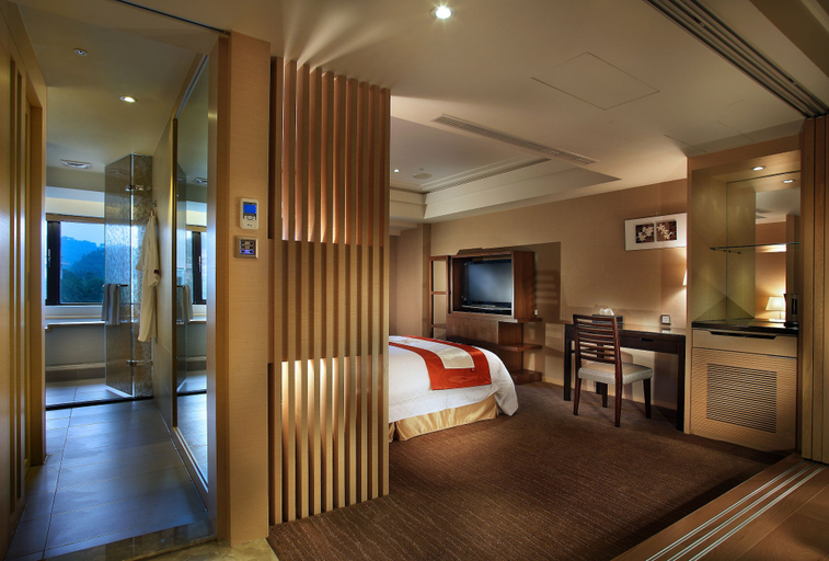 Bedroom 3, Sun Moon Lake Hotel, Nantou