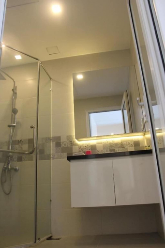 Bathroom 5, Scenic Valley Apartment, District 7