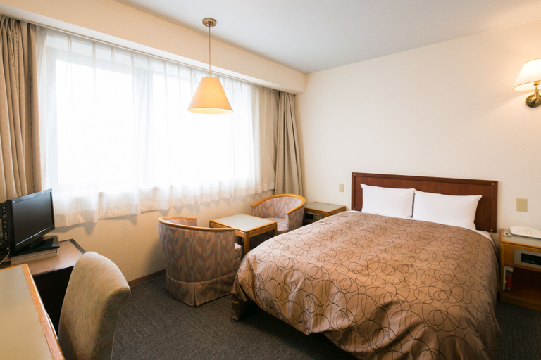 Bedroom 3, Hotel Sunroute Tochigi, Tochigi