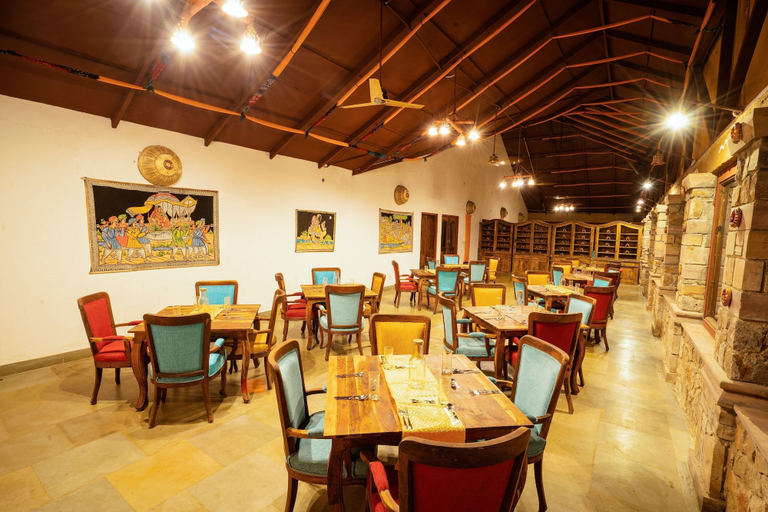 Food & Drinks 5, The Earth At Ranthambore, Sawai Madhopur
