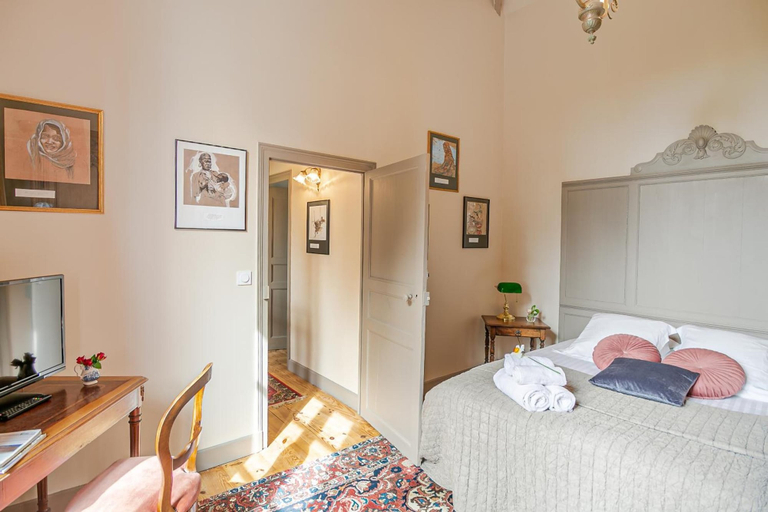 Bedroom 4, Chateau de Lourdes Cancale - St Malo, Ille-et-Vilaine