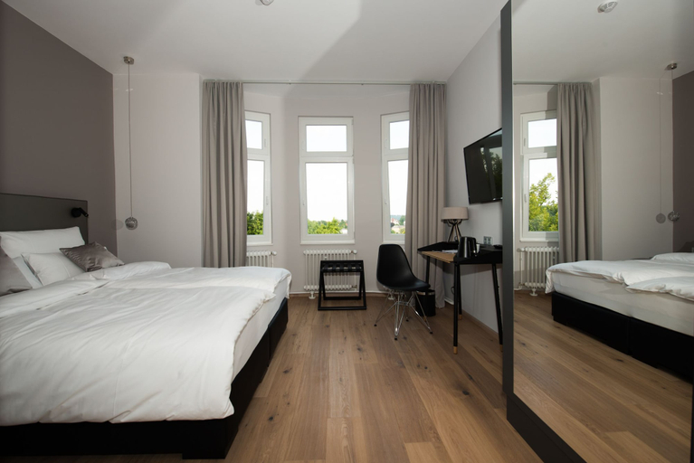 Bedroom 4, Hotel Liono, Goslar