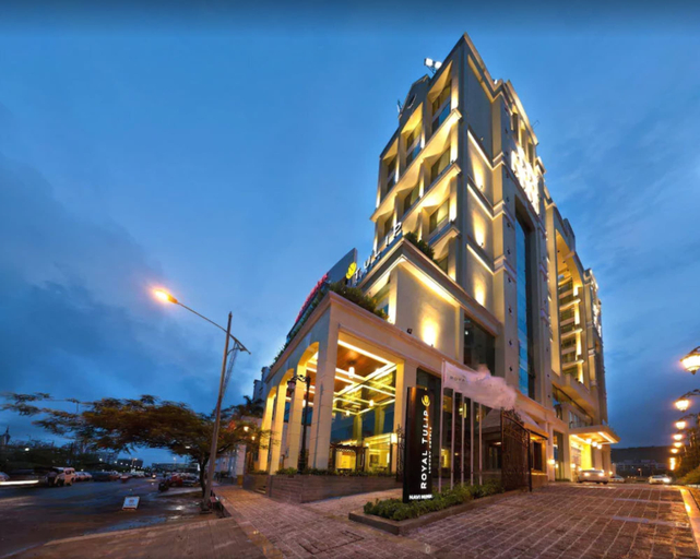 Exterior & Views 2, Royal Tulip Navi Mumbai, Raigarh
