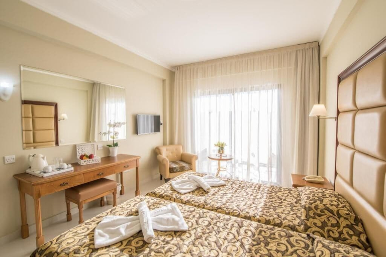 Bedroom 2, Tsokkos Gardens Hotel