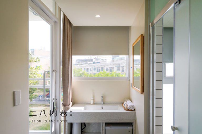 Bathroom 3, 28 Shu Xiang Hotel, Taichung