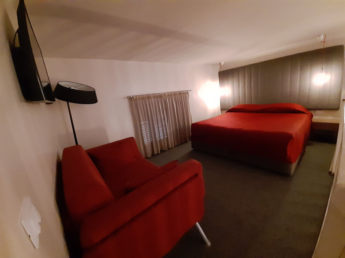 Bedroom 2, Assunta Domus, Rome