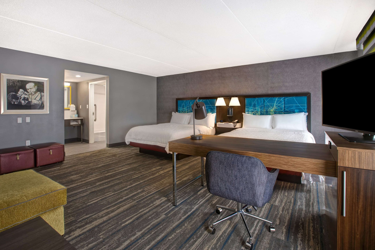 Bedroom 4, Hampton Inn Olive Branch, Desoto