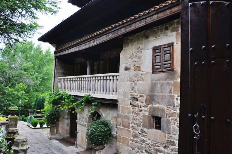 Exterior & Views 2, Hotel Palacio de Trasvilla, Cantabria
