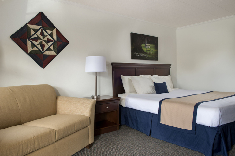 Bedroom 3, Travelers Rest Motel, Lancaster
