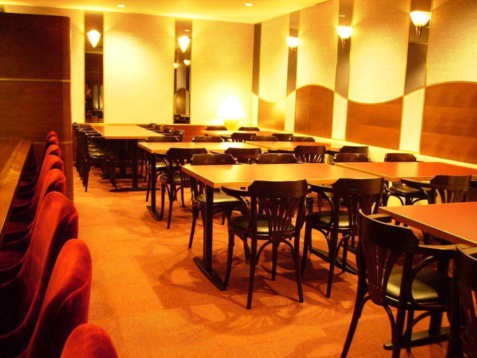 Food & Drinks 5, Hotel 21, Rittō
