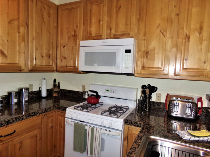 Others 5, Anemone Townhome 3 Bed 3 Bath, Summit