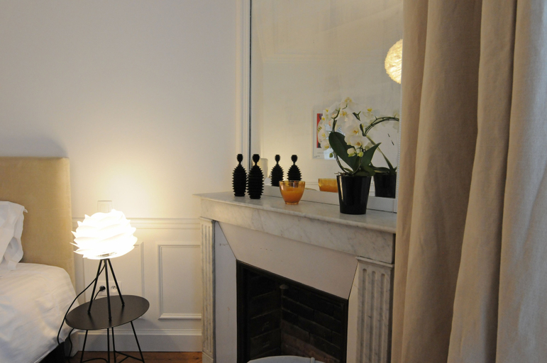 Bedroom 5, Relais 12bis B&B, Paris