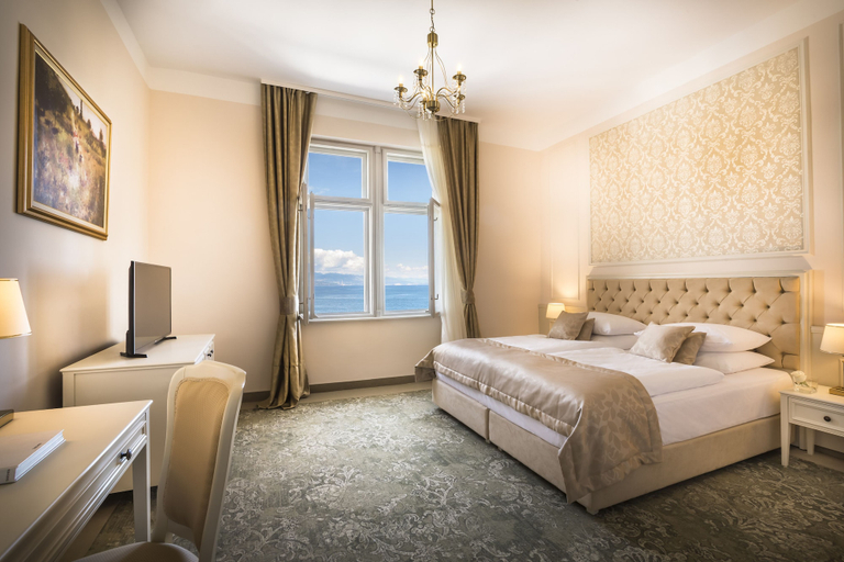 Bedroom 4, Hotel Bellevue - Liburnia, Opatija/Veprinac