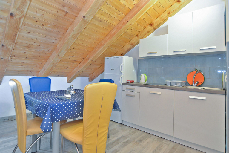 Others 5, Apartment 1713, Fažana