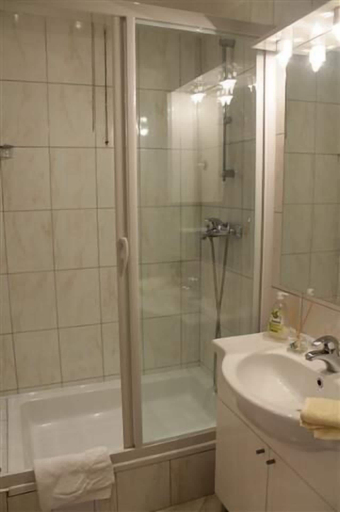 Bathroom 4, Apartments Nerio, Dubrovnik