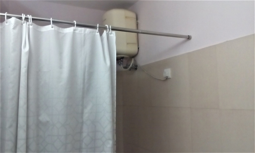 Bathroom 4, Hotel Ganesha Inn Ganga View, Garhwal