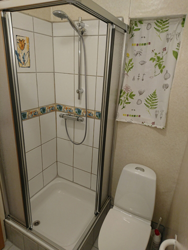Bathroom 4, Suður-Bár Guesthouse, Eyrarsveit