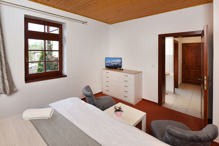 Bedroom 3, Villa Kunerad, Poprad