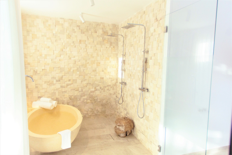 Bathroom 5, Botaniq Hotel Boutique, Almería
