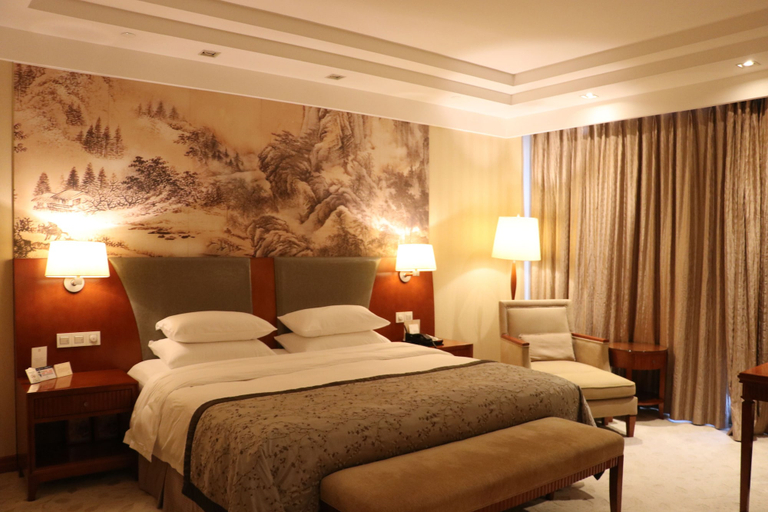 Bedroom 3, Grand New Century Hotel Ninghai Jinhai, Ningbo