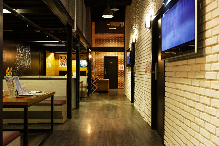 Food & Drinks 5, Angels' Hostel - Taipei Ximen, Taipei City