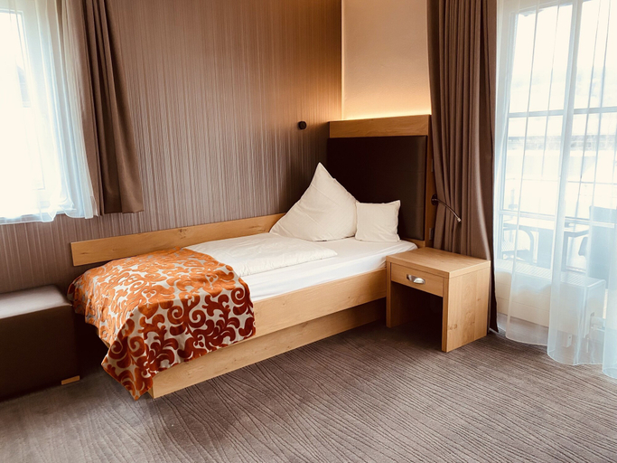 Bedroom 3, Hotel Hochheide, Waldeck-Frankenberg
