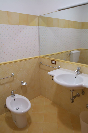 Bathroom, Morgan Hotel, Taranto