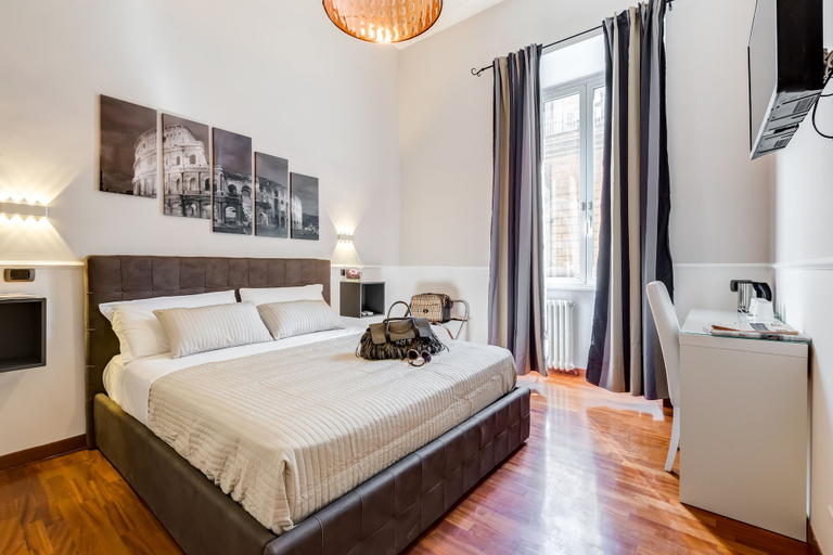 Bedroom 4, Relais Vatican Suites, Rome