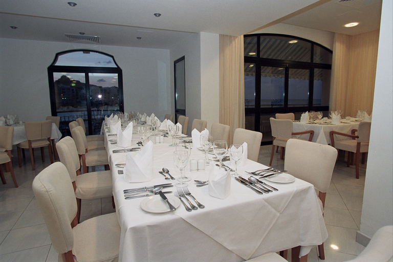 Food & Drinks 5, Calypso Hotel